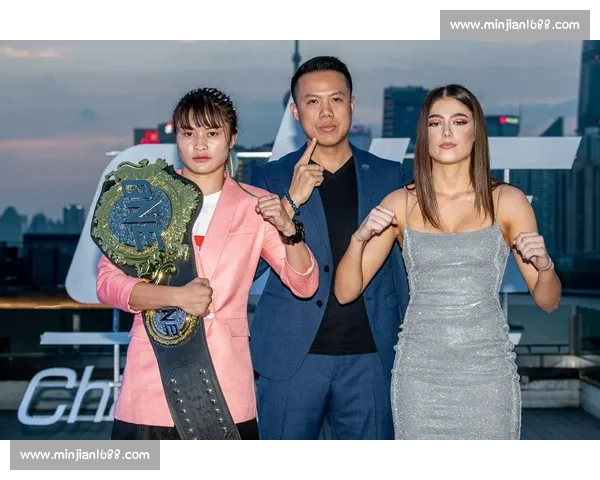 温柔陷阱:泰拳女郎的致命拥抱 温柔陷阱:泰拳女郎的致命拥抱